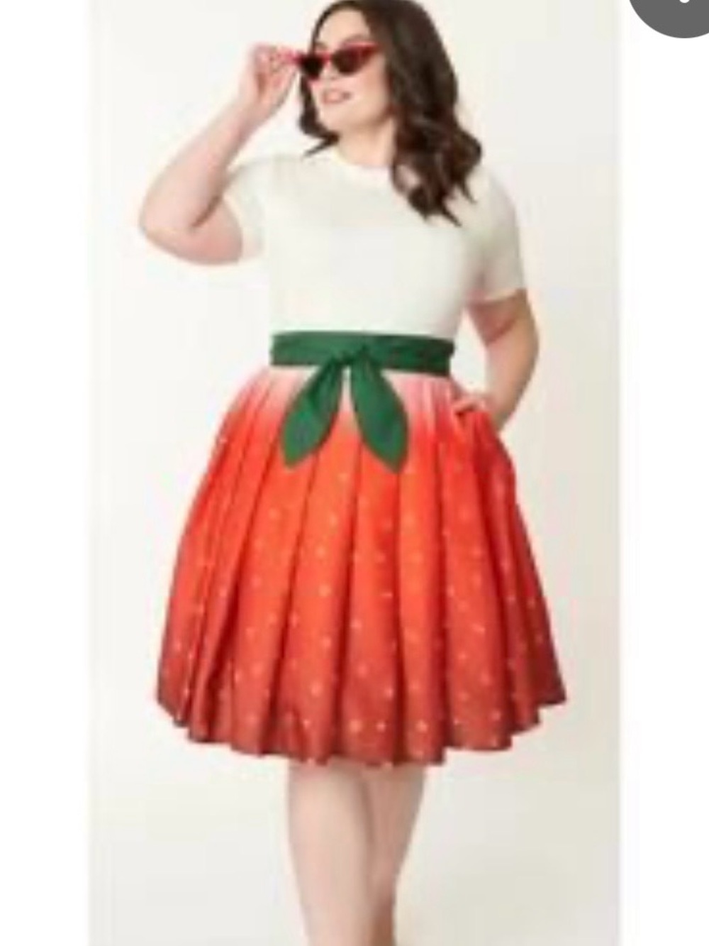 Unique Vintage Ombré Strawberry Green Waist Tie